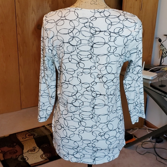 Old Navy circles graphic 3/4 sleeve tee XL - Picture 3 of 7